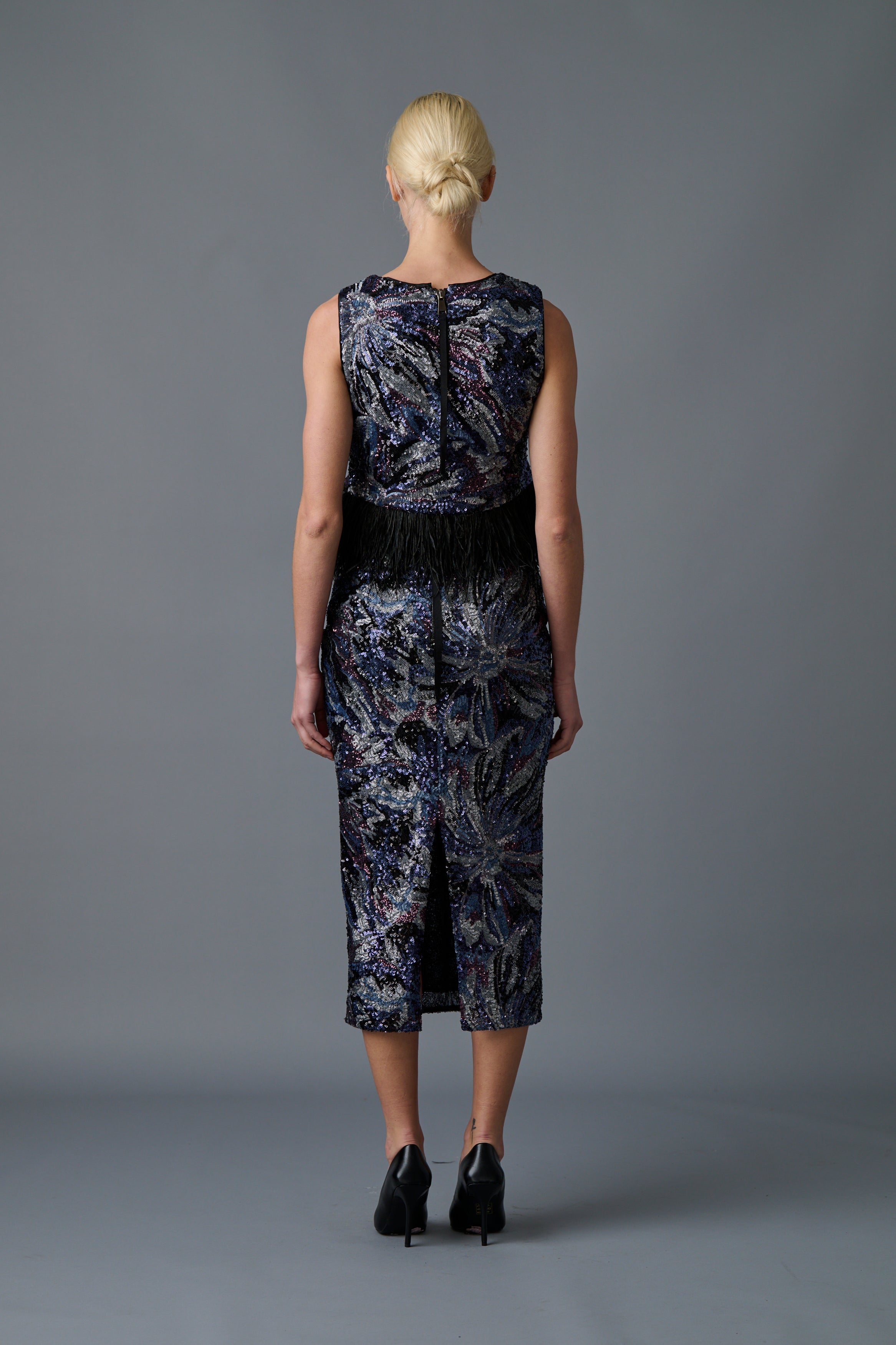 le superbe midnight abstract floral skirt